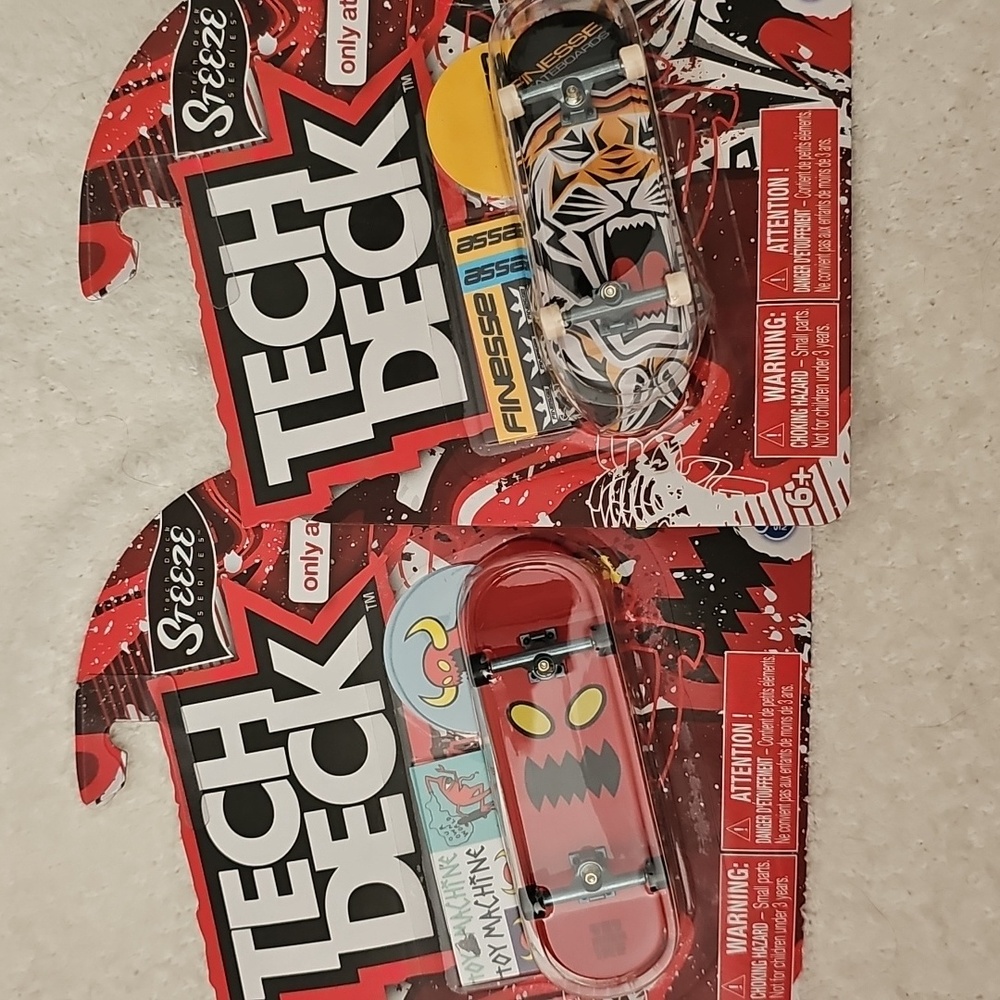Tech Deck Foundation Skateboard Steeze Utra Rare/Rare Toy Machine/Finesse